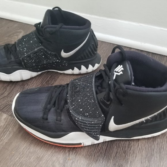 Nike Kyrie 6 Basketball Shoes - Picture 7 of 8